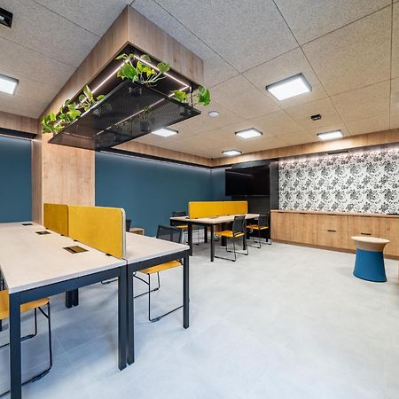 Lema Tauron Arena Two Bedroom Apartment Краков Экстерьер фото